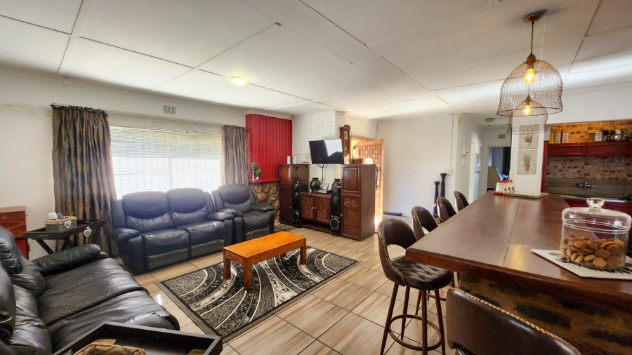 2 Bedroom Property for Sale in Meiringspark North West